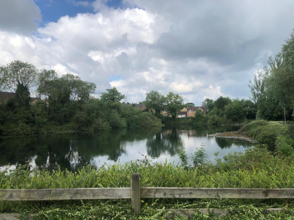 Dease Manor Διαμέρισμα Higham Ferrers Εξωτερικό φωτογραφία